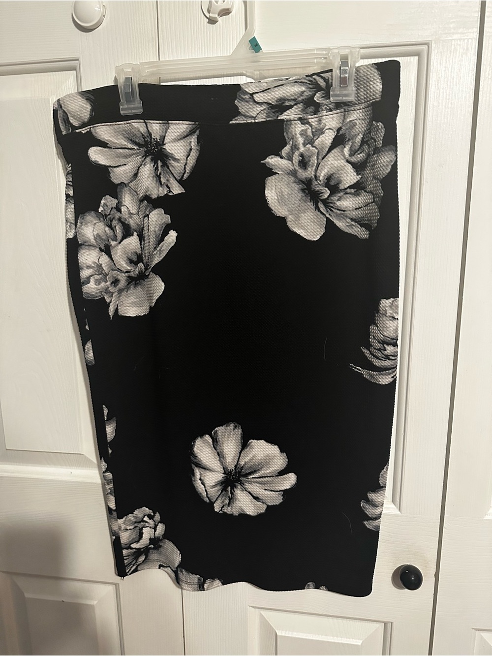 iris Black Pencil Skirt with White Floral Print
